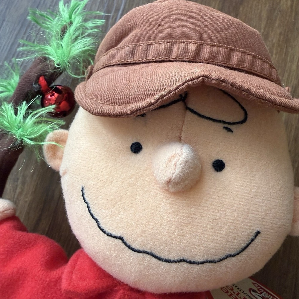 Hallmark Charlie Brown Talking Plush Just The Right Tree Christmas Peanut WORKS - Picture 6 of 11